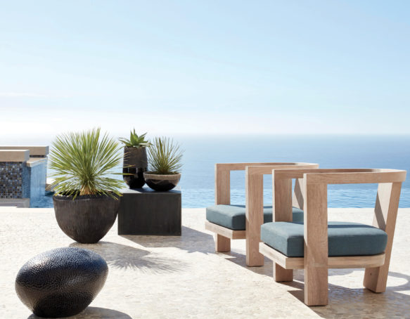 Perennials and Sutherland outdoor furniture